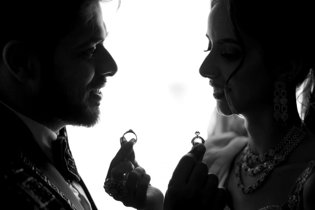 Ugant Studio Candid Wedding Silhouette